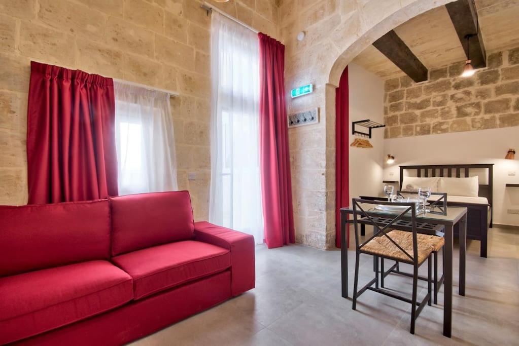 Vallettastay Old Lodge Apartment 2 Экстерьер фото